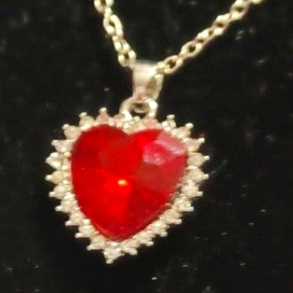 💐DIAMOND ZIRCON RED RUBY GEM HEART NECKLACE💐